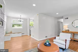 7003 Terrace Ct, Annandale, VA 22003 - Photo 9