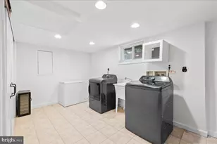 7003 Terrace Ct, Annandale, VA 22003 - Photo 27