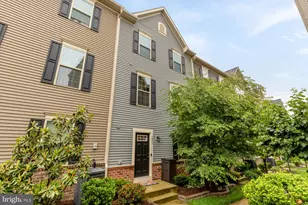 7831 Francis Dickens Ln, Annandale, VA 22003 - Photo 1