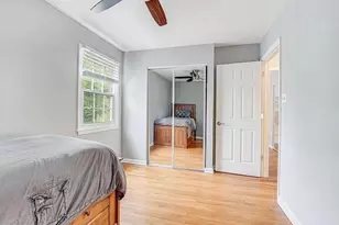 2221 Senseney Ln, Falls Church, VA 22043 - Photo 7