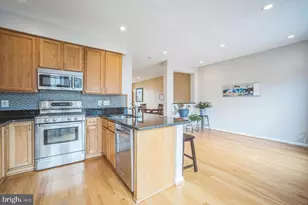 11551 Laurel Lake Square, Fairfax, VA 22030 - Photo 13