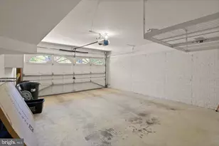 6708 Ordsall St, Alexandria, VA 22315 - Photo 15