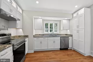 8815 Beauchamp Dr, Alexandria, VA 22309 - Photo 13