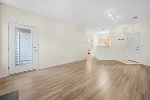14305 Climbing Rose Way Way, Centreville, VA 20121 - Photo 7