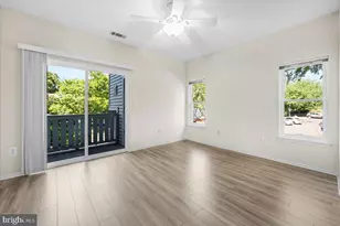 14305 Climbing Rose Way Way, Centreville, VA 20121 - Photo 11