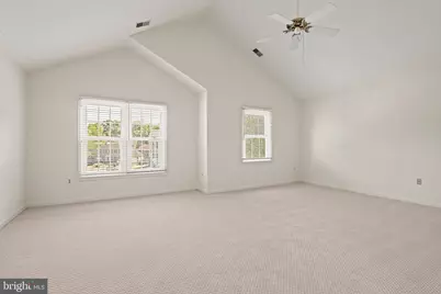 1539 Kingstream Circle, Herndon, VA 20170 - Photo 27