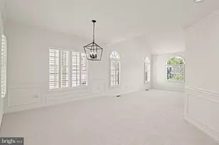 1539 Kingstream Cir, Herndon, VA 20170 - Photo 11