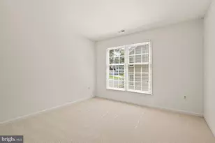 1539 Kingstream Cir, Herndon, VA 20170 - Photo 41