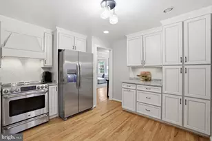 1718 Hollinwood Dr, Alexandria, VA 22307 - Photo 19