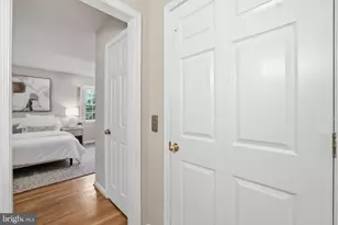 1718 Hollinwood Dr, Alexandria, VA 22307 - Photo 23