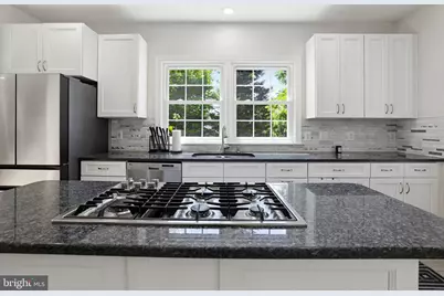 6732 Churchill Road, McLean, VA 22101 - Photo 17