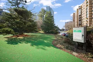 8360 Greensboro Dr, McLean, VA 22102 - Photo 13