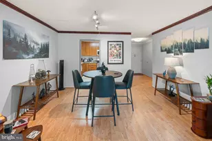 8360 Greensboro Dr, McLean, VA 22102 - Photo 9