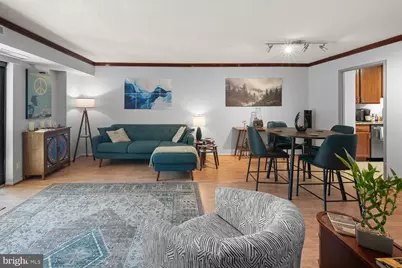 8360 Greensboro Drive #102, McLean, VA 22102 - Photo 3