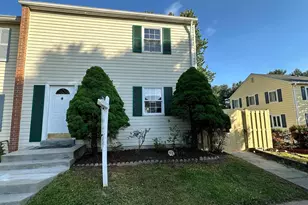 9636 Westport Ln, Burke, VA 22015 - Photo 3