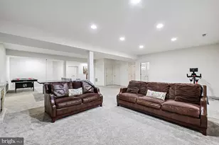 2375 Jawed Pl, Vienna, VA 22027 - Photo 25