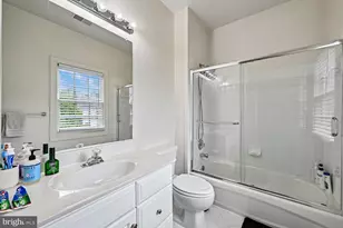 2375 Jawed Pl, Vienna, VA 22027 - Photo 23