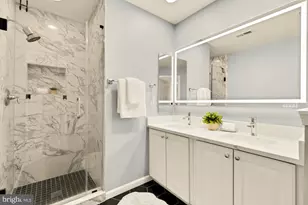 9151 Silvershadow Ct, Lorton, VA 22079 - Photo 21