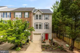 9151 Silvershadow Ct, Lorton, VA 22079 - Photo 1