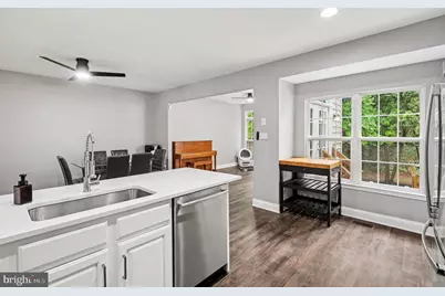 5728 Governors Pond Circle, Alexandria, VA 22310 - Photo 17