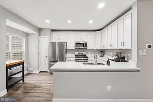 5728 Governors Pond Cir, Alexandria, VA 22310 - Photo 17