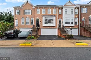 5728 Governors Pond Cir, Alexandria, VA 22310 - Photo 3