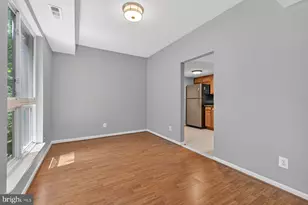 11823 Breton Ct, Reston, VA 20191 - Photo 9
