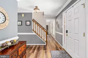 12035 Lake Newport Rd, Reston, VA 20194 - Photo 9