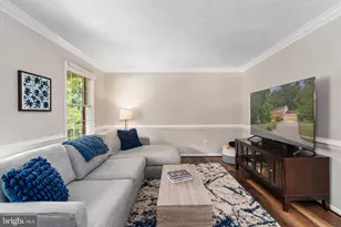 12035 Lake Newport Rd, Reston, VA 20194 - Photo 13