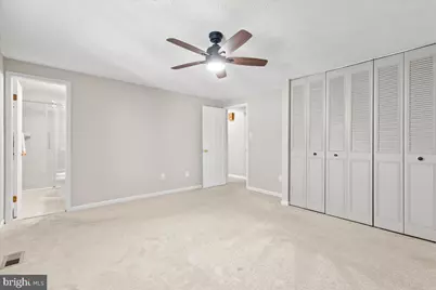 5512 Fence Post Court, Centreville, VA 20120 - Photo 17