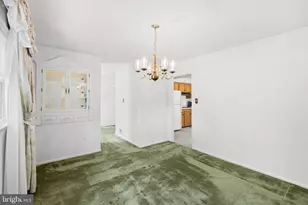 6703 Red Jacket Rd, Springfield, VA 22152 - Photo 9