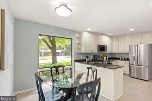 4227 Elizabeth Ln, Annandale, VA 22003 - Photo 17