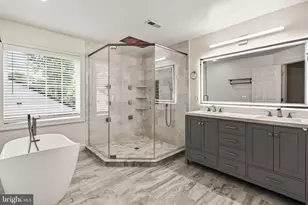 7705 Magarity Rd, Falls Church, VA 22043 - Photo 29