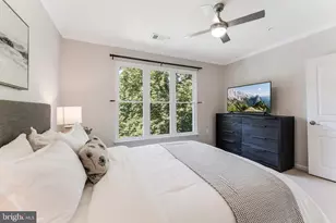 12915 Alton Square, Herndon, VA 20170 - Photo 19