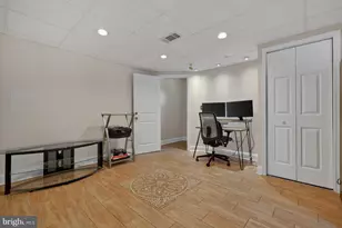 15218 Sovereign Pl, Chantilly, VA 20151 - Photo 29