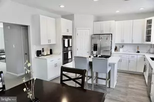 8275 Shannons Landing Way, Lorton, VA 22079 - Photo 7
