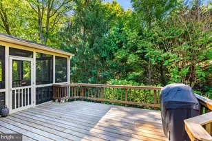 2028 Spring Branch Dr, Vienna, VA 22181 - Photo 51
