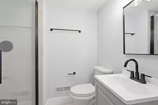 8416 Danford Ct, Springfield, VA 22152 - Photo 29