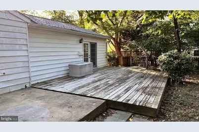 8334 Idylwood Road, Vienna, VA 22182 - Photo 7