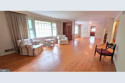 6220 Hardy Drive, McLean, VA 22101 - Photo 3