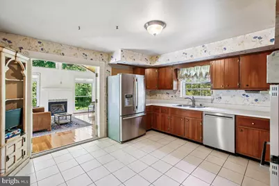 6220 Hardy Drive, McLean, VA 22101 - Photo 7