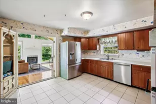 6220 Hardy Dr, McLean, VA 22101 - Photo 7
