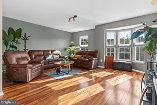 4619 Deerwatch Dr, Chantilly, VA 20151 - Photo 9