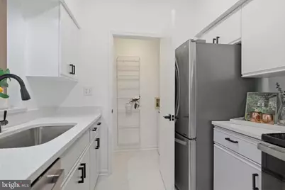 12212 Ft Buffalo Circle #533, Fairfax, VA 22033 - Photo 17