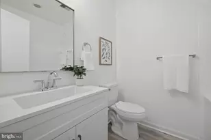 12212 Fort Buffalo Cir, Fairfax, VA 22033 - Photo 41