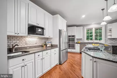 8615 Hampton Way, Fairfax Station, VA 22039 - Photo 27