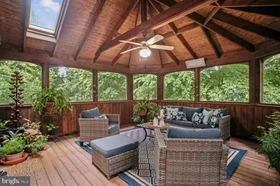 8615 Hampton Way, Fairfax Station, VA 22039 - Photo 7