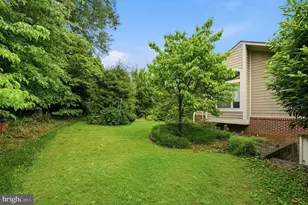 4920 Brook Hills Dr, Annandale, VA 22003 - Photo 9