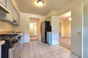4802 Treasure Ct, Fairfax, VA 22032 - Photo 9