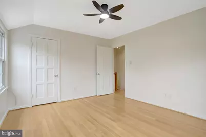 5926 Edgehill Court, Alexandria, VA 22303 - Photo 13